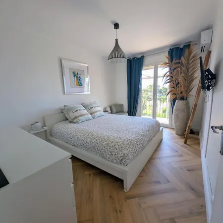 Vue Grande Terrasse A 2 Min A Pieds Apartment